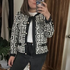 Vintage Stuart Alan Buttoned Front Patterned Cardigan. Size MP